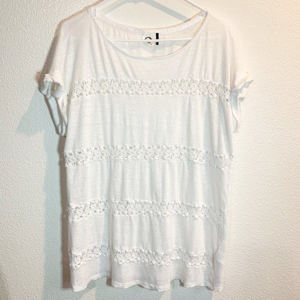 Anthropologie White Short Sleeve Top Size L